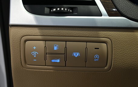 Genesis G80 I, 2017 год, 2 425 000 рублей, 14 фотография