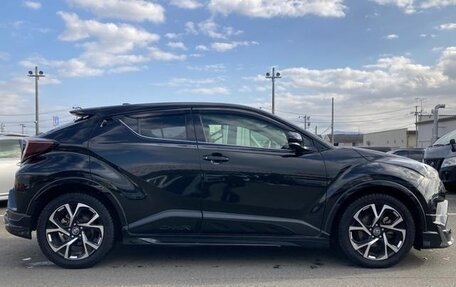 Toyota C-HR I рестайлинг, 2021 год, 1 850 001 рублей, 4 фотография