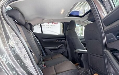 Mazda 3, 2025 год, 2 170 000 рублей, 15 фотография