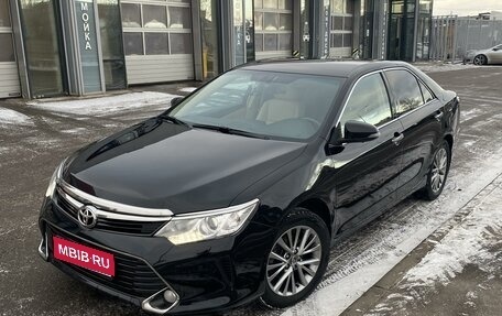 Toyota Camry, 2017 год, 1 970 000 рублей, 1 фотография