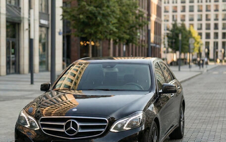 Mercedes-Benz E-Класс, 2014 год, 1 872 000 рублей, 1 фотография