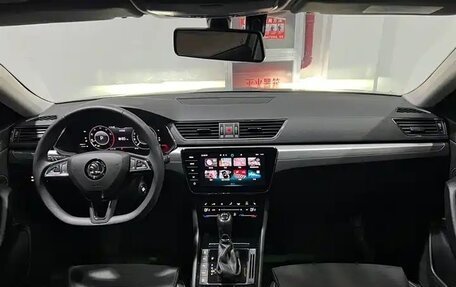 Skoda Superb III рестайлинг, 2024 год, 2 620 760 рублей, 11 фотография