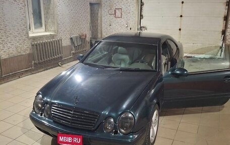 Mercedes-Benz CLK-Класс, 1998 год, 600 000 рублей, 9 фотография