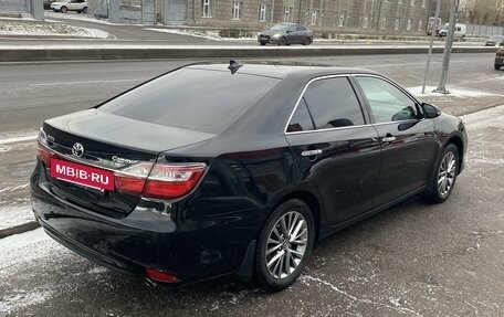 Toyota Camry, 2017 год, 1 970 000 рублей, 5 фотография