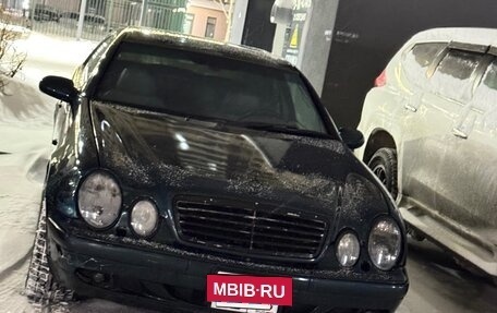 Mercedes-Benz CLK-Класс, 1998 год, 600 000 рублей, 2 фотография
