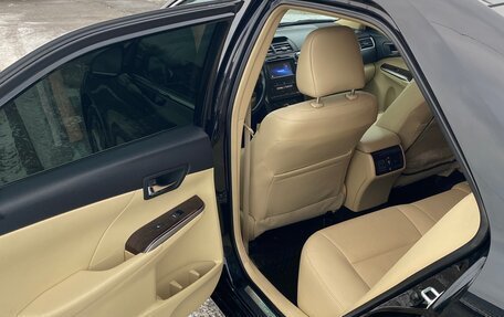 Toyota Camry, 2017 год, 1 970 000 рублей, 7 фотография