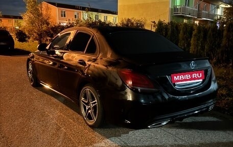 Mercedes-Benz C-Класс, 2019 год, 2 990 000 рублей, 4 фотография