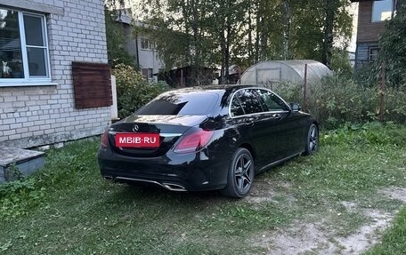 Mercedes-Benz C-Класс, 2019 год, 2 990 000 рублей, 10 фотография