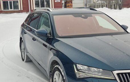 Skoda Superb III рестайлинг, 2022 год, 3 300 000 рублей, 9 фотография