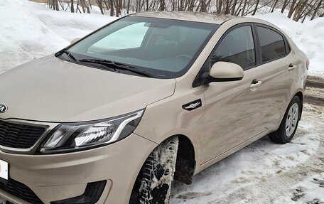 KIA Rio III рестайлинг, 2014 год, 730 000 рублей, 2 фотография
