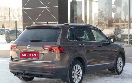 Volkswagen Tiguan II, 2017 год, 2 250 000 рублей, 5 фотография