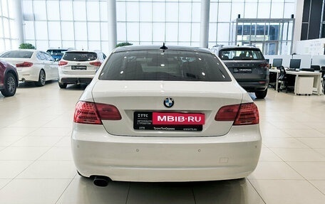 BMW 3 серия, 2011 год, 1 550 000 рублей, 10 фотография