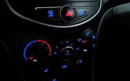 Hyundai Solaris II рестайлинг, 2014 год, 768 000 рублей, 14 фотография