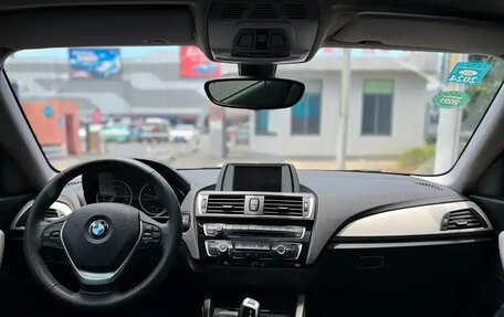 BMW 2 серия F22, 2016 год, 1 210 000 рублей, 10 фотография