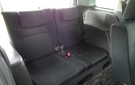 Toyota ISis I, 2017 год, 1 192 000 рублей, 13 фотография