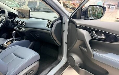 Nissan X-Trail, 2025 год, 2 400 000 рублей, 17 фотография