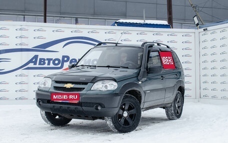 Chevrolet Niva I рестайлинг, 2015 год, 717 000 рублей, 1 фотография