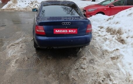 Audi A4, 1999 год, 200 000 рублей, 4 фотография