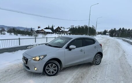 Mazda Demio IV, 2017 год, 1 050 000 рублей, 10 фотография