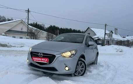 Mazda Demio IV, 2017 год, 1 050 000 рублей, 5 фотография