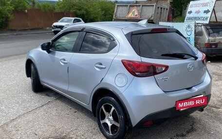 Mazda Demio IV, 2017 год, 1 050 000 рублей, 3 фотография