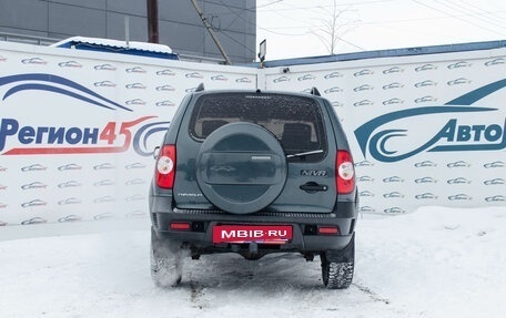 Chevrolet Niva I рестайлинг, 2015 год, 717 000 рублей, 3 фотография