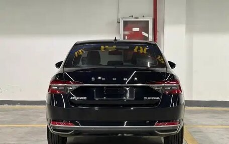 Skoda Superb III рестайлинг, 2022 год, 2 211 760 рублей, 6 фотография