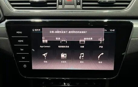 Skoda Superb III рестайлинг, 2022 год, 2 211 760 рублей, 13 фотография