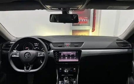 Skoda Superb III рестайлинг, 2022 год, 2 211 760 рублей, 16 фотография