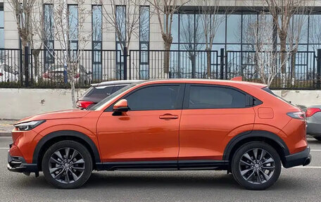 Honda Vezel, 2023 год, 1 720 000 рублей, 4 фотография