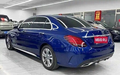 Mercedes-Benz C-Класс, 2019 год, 1 890 000 рублей, 4 фотография