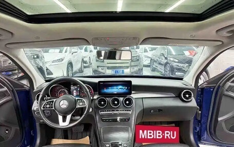 Mercedes-Benz C-Класс, 2019 год, 1 890 000 рублей, 11 фотография