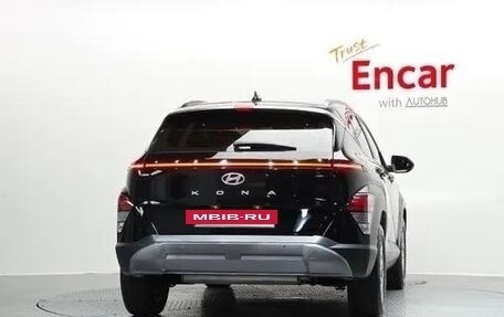 Hyundai Kona, 2023 год, 2 150 000 рублей, 4 фотография