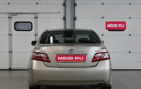 Toyota Camry, 2006 год, 1 080 000 рублей, 6 фотография