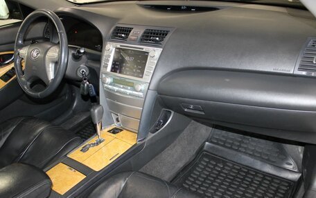 Toyota Camry, 2006 год, 1 080 000 рублей, 13 фотография