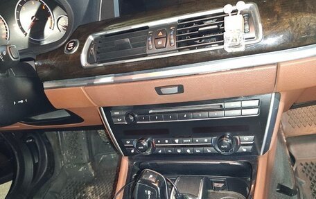 BMW 5 серия, 2010 год, 1 550 000 рублей, 14 фотография