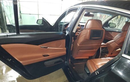 BMW 5 серия, 2010 год, 1 550 000 рублей, 23 фотография