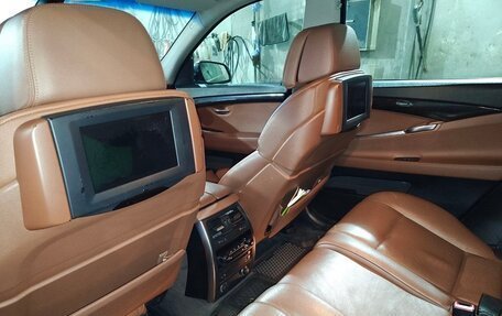 BMW 5 серия, 2010 год, 1 550 000 рублей, 22 фотография