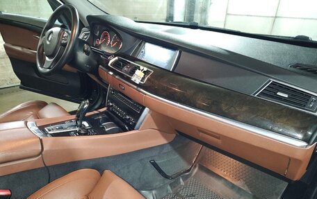 BMW 5 серия, 2010 год, 1 550 000 рублей, 15 фотография