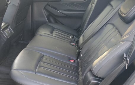 Isuzu MU-X, 2021 год, 7 500 000 рублей, 13 фотография