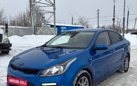 KIA Rio IV, 2018 год, 1 500 000 рублей, 2 фотография