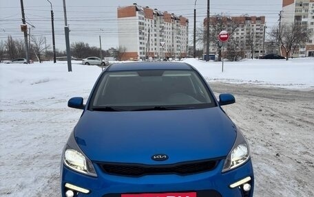 KIA Rio IV, 2018 год, 1 500 000 рублей, 4 фотография