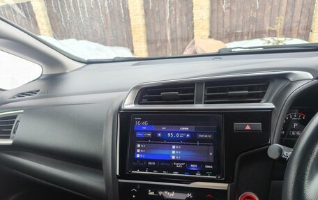 Honda Fit III, 2017 год, 1 190 000 рублей, 2 фотография