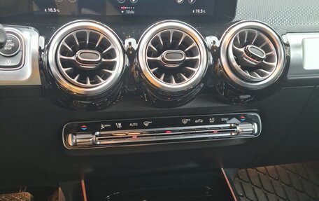 Mercedes-Benz GLB, 2021 год, 5 070 000 рублей, 23 фотография