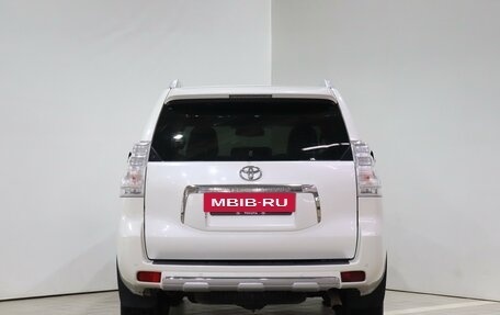 Toyota Land Cruiser Prado 150 рестайлинг 2, 2011 год, 2 890 000 рублей, 6 фотография