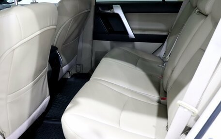 Toyota Land Cruiser Prado 150 рестайлинг 2, 2011 год, 2 890 000 рублей, 18 фотография