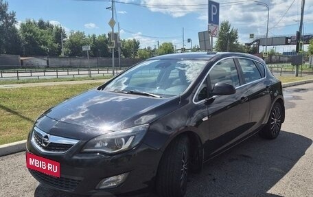 Opel Astra J, 2010 год, 750 000 рублей, 1 фотография