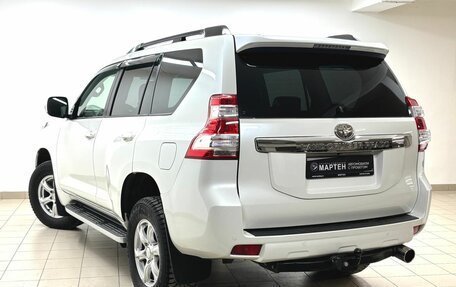 Toyota Land Cruiser Prado 150 рестайлинг 2, 2015 год, 3 699 000 рублей, 6 фотография