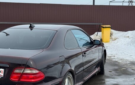 Mercedes-Benz CLK-Класс, 2000 год, 590 000 рублей, 4 фотография