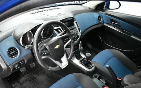 Chevrolet Cruze II, 2011 год, 647 000 рублей, 9 фотография